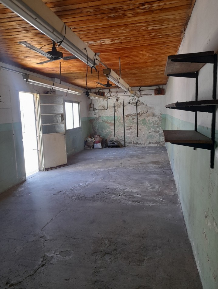 VENTA - CASA 2 AMBIENTES 