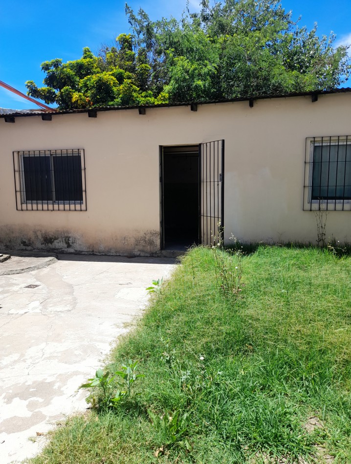 VENTA - CASA 2 AMBIENTES 