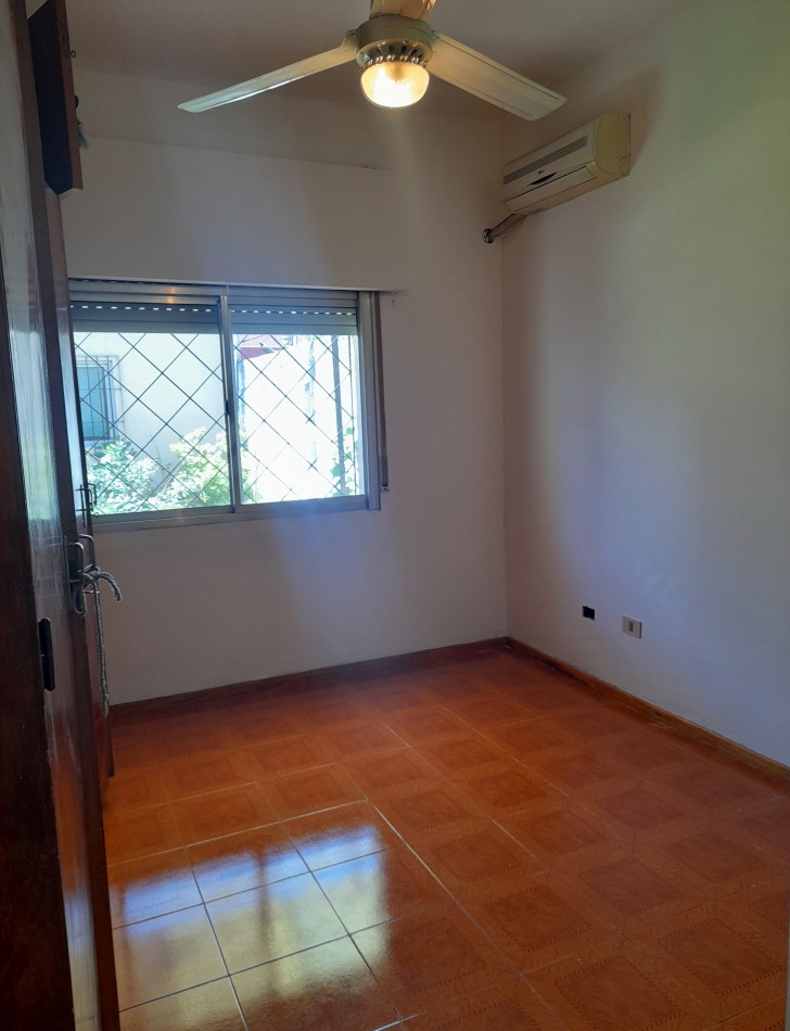 VENTA - CASA 2 AMBIENTES 