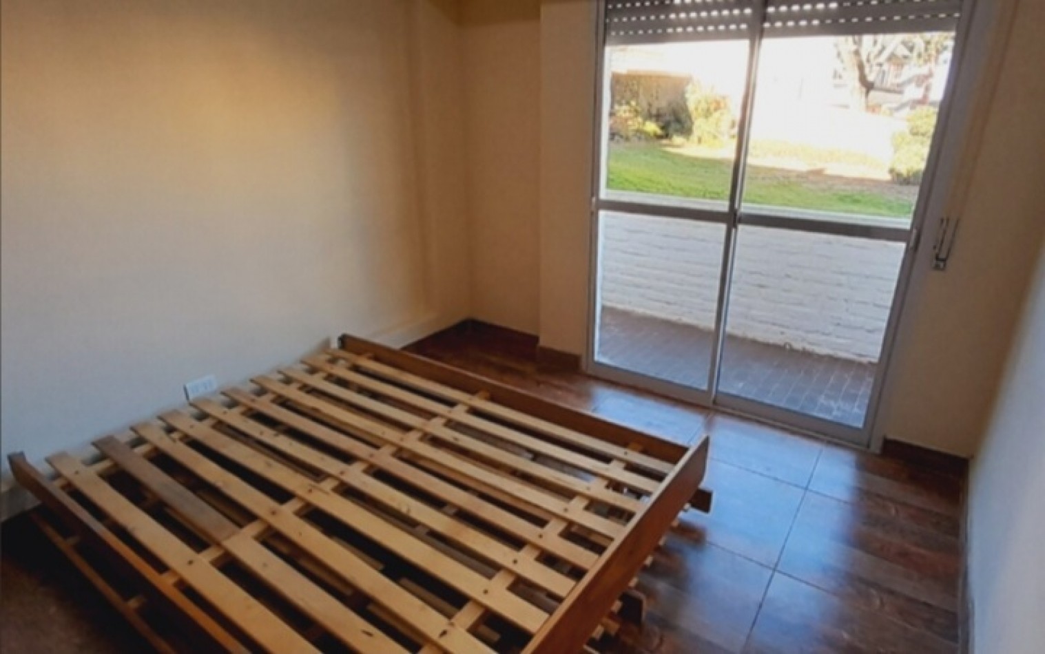 VENTA - DEPARTAMENTO 2 AMBIENTES CON COCHERA