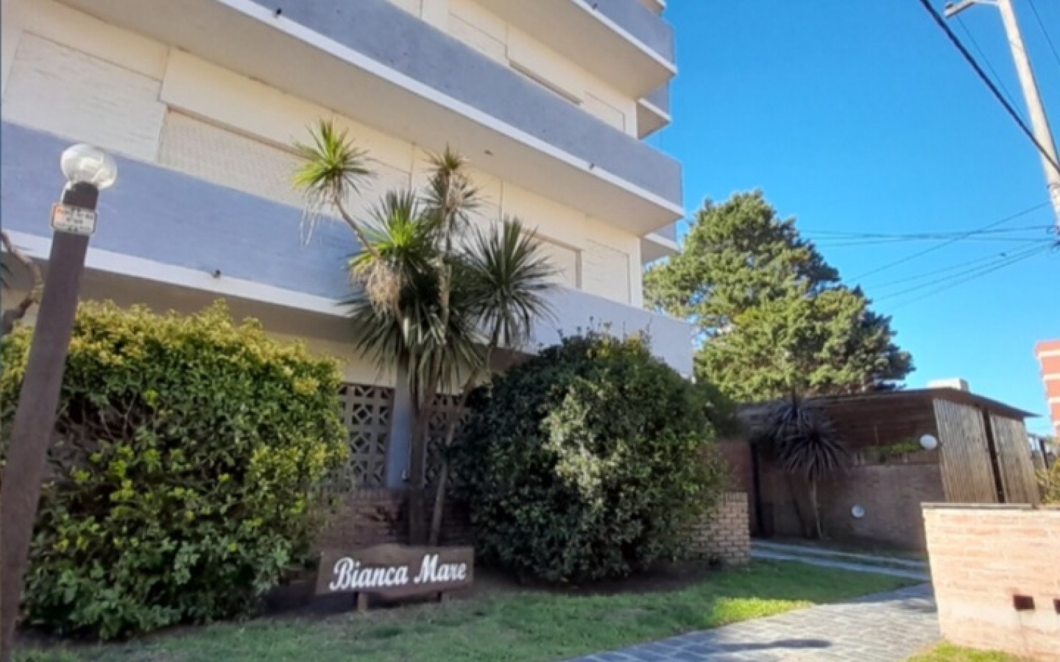 VENTA - DEPARTAMENTO 2 AMBIENTES CON COCHERA