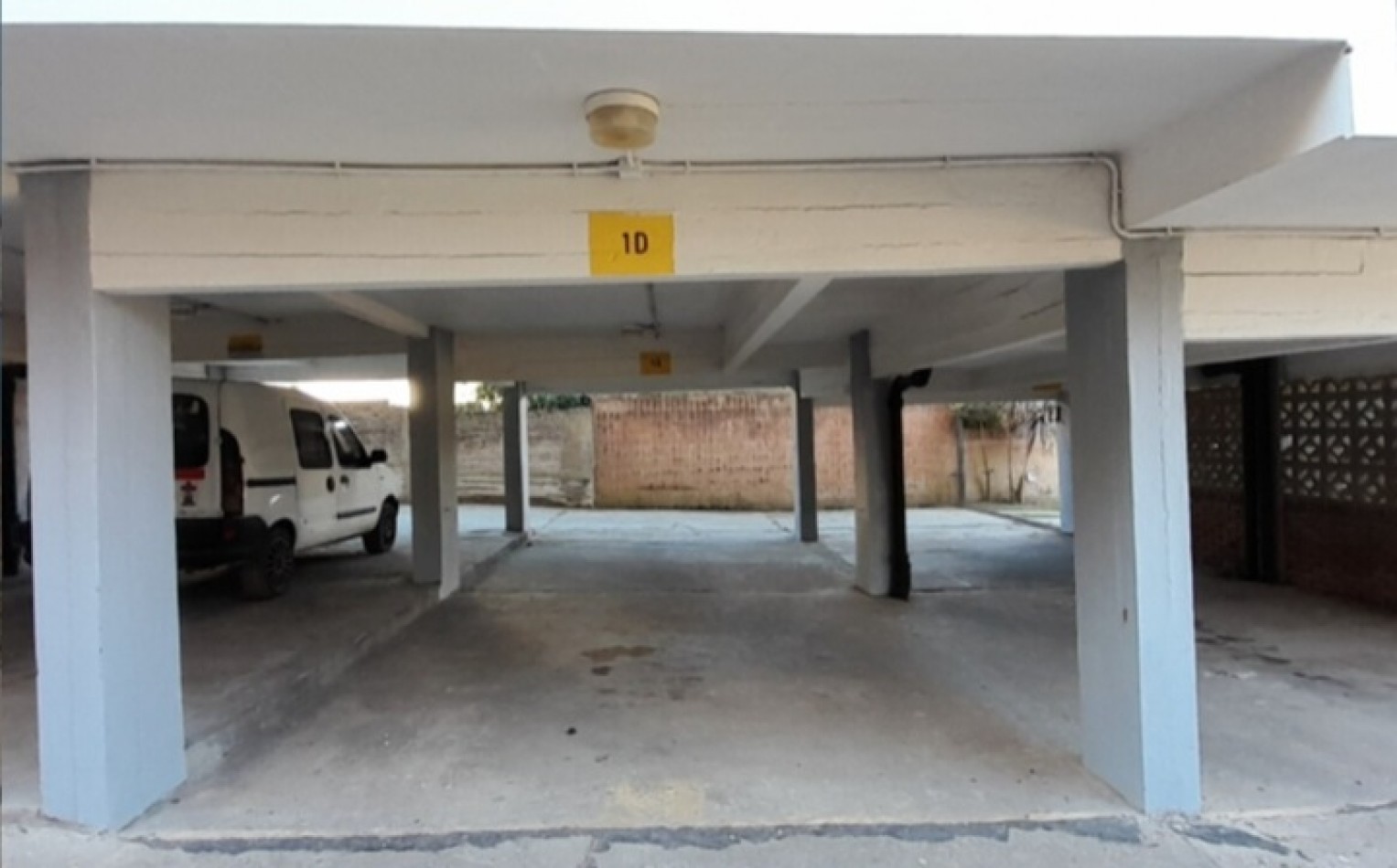 VENTA - DEPARTAMENTO 2 AMBIENTES CON COCHERA