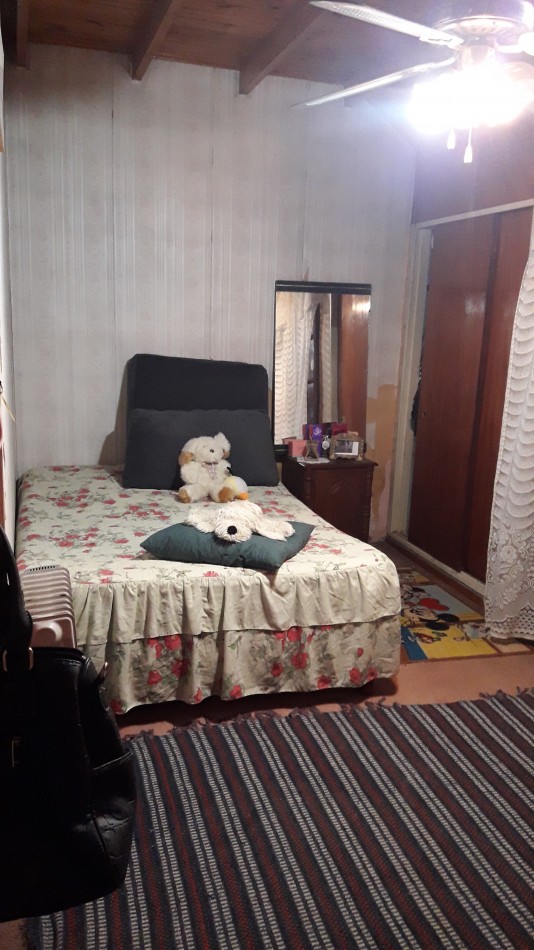 VENTA / PERMUTA - CHALET 7 AMBIENTES