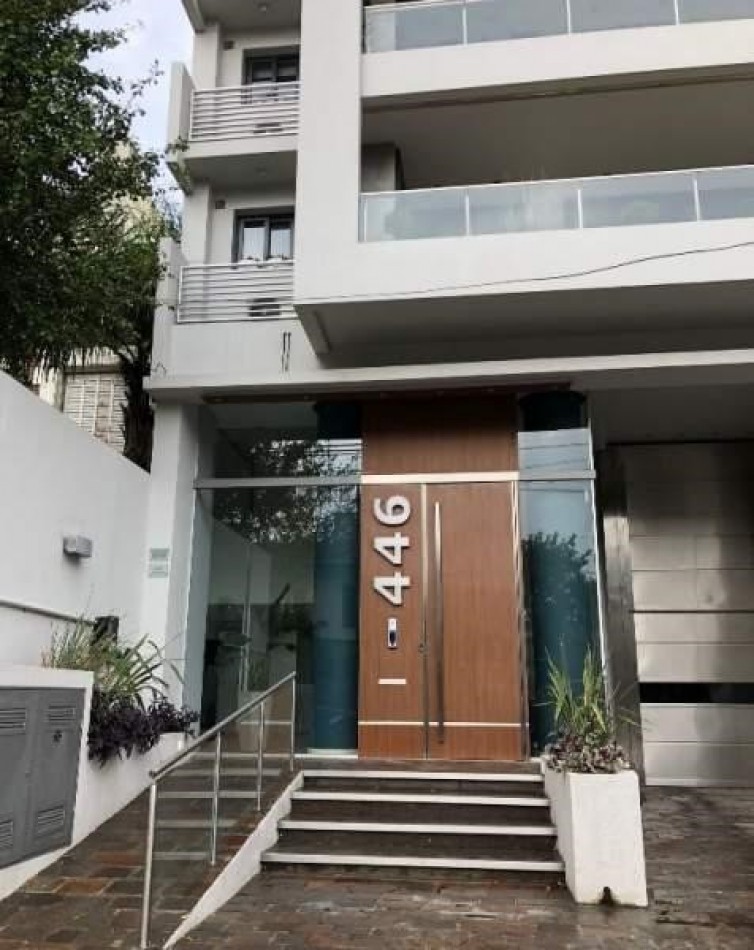 VENTA - PISO 4 AMBIENTES 