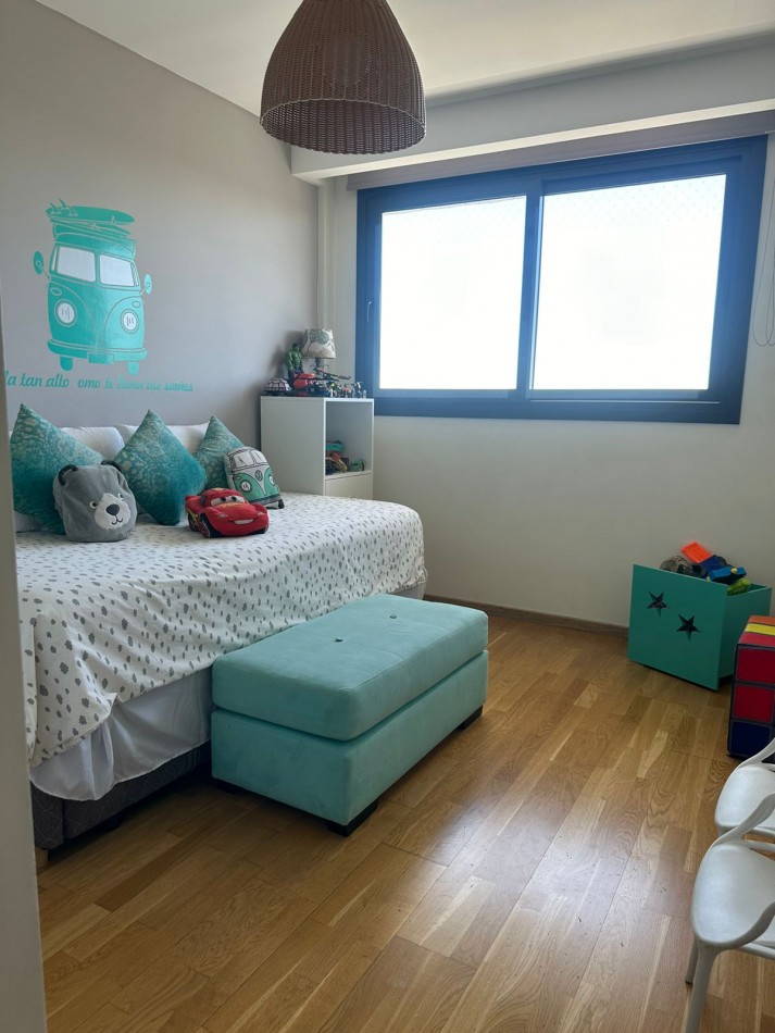 VENTA - PISO 4 AMBIENTES 