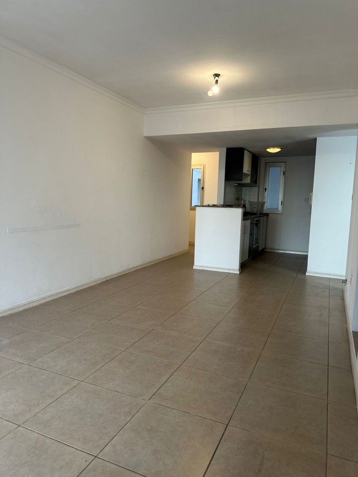 VENTA - DEPARTAMENTO 3 AMBIENTES