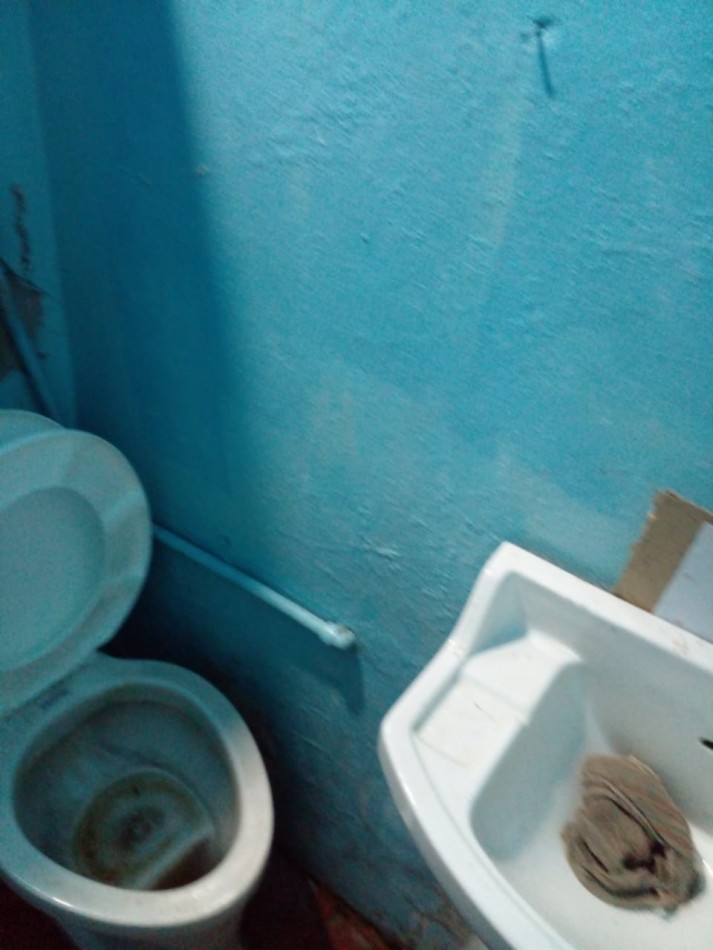 ALQUILER- GALPON O LOCALES