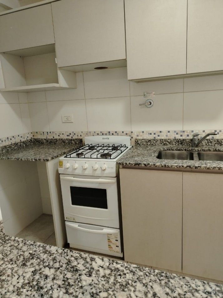 VENTA - MONOAMBIENTE CENTRICO