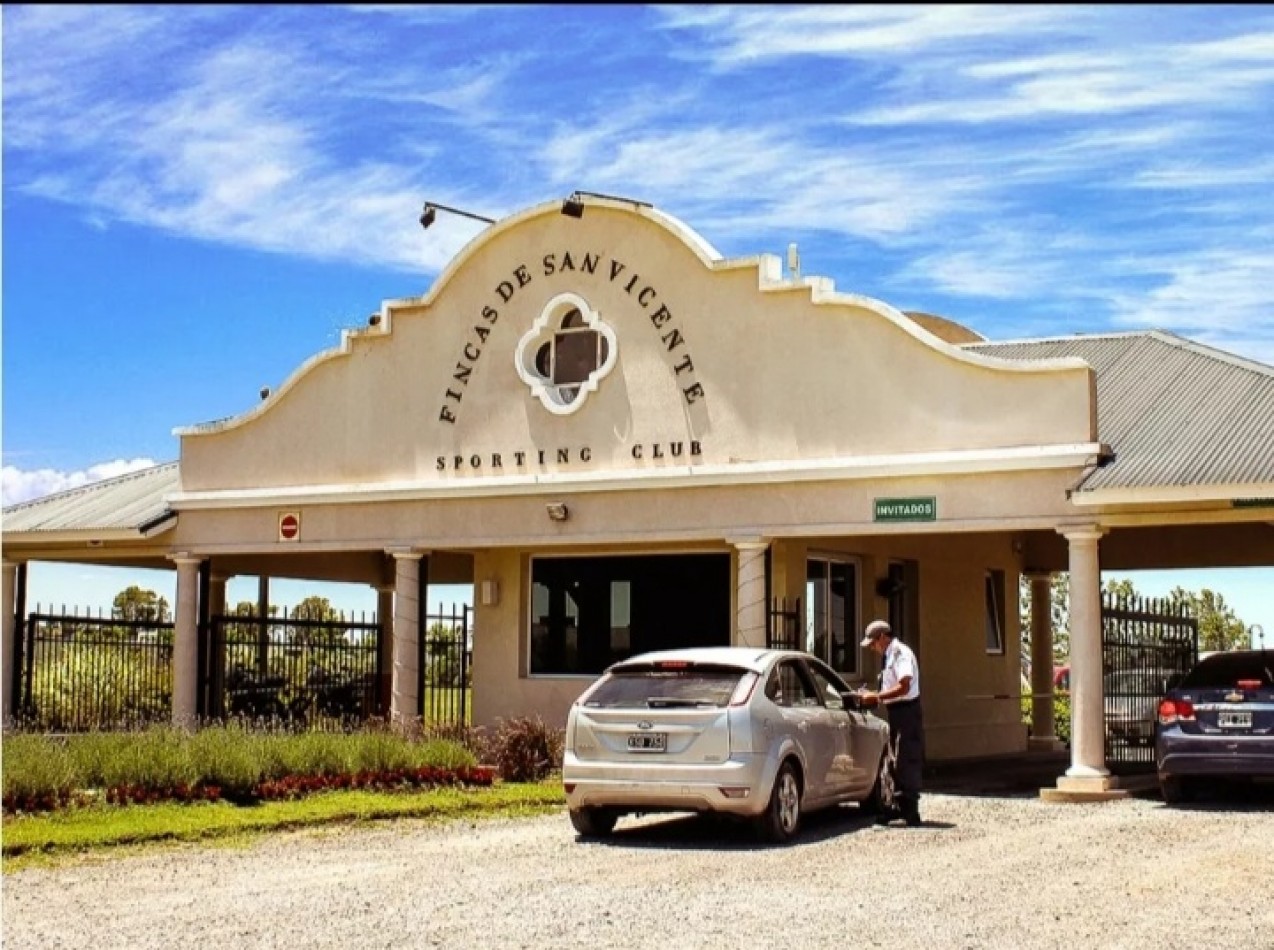 VENTA - LOTE A LA LAGUNA EN FINCAS DE SAN VICENTE