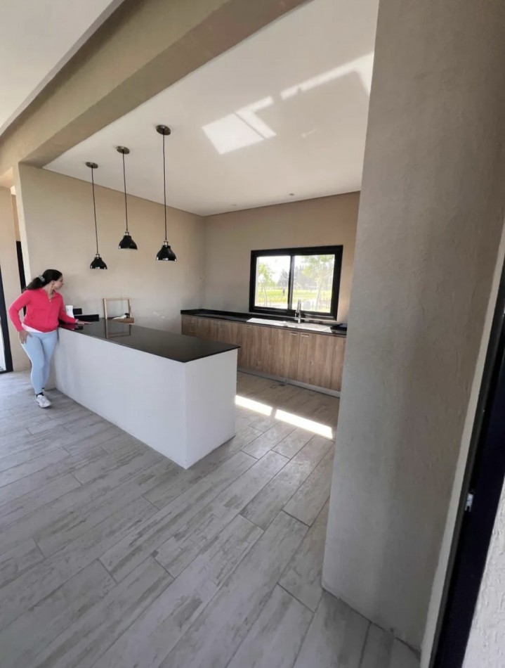 VENTA - LOTE  BARRIO PRIVADO "LAS VICTORIAS"