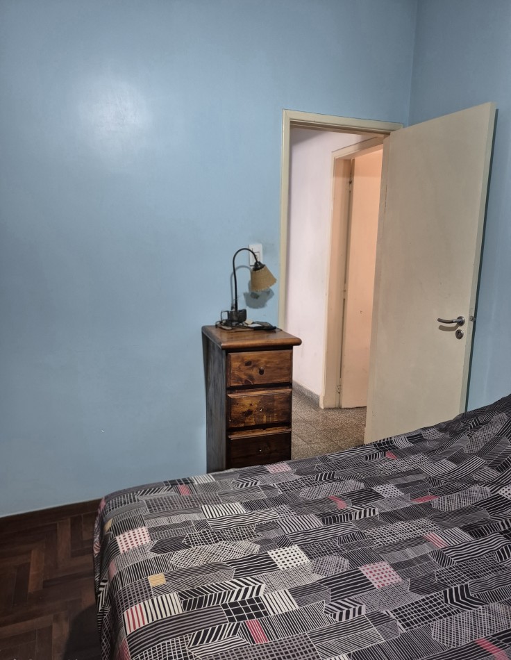 VENTA- CHALET 3 AMBIENTES CON COCHERA