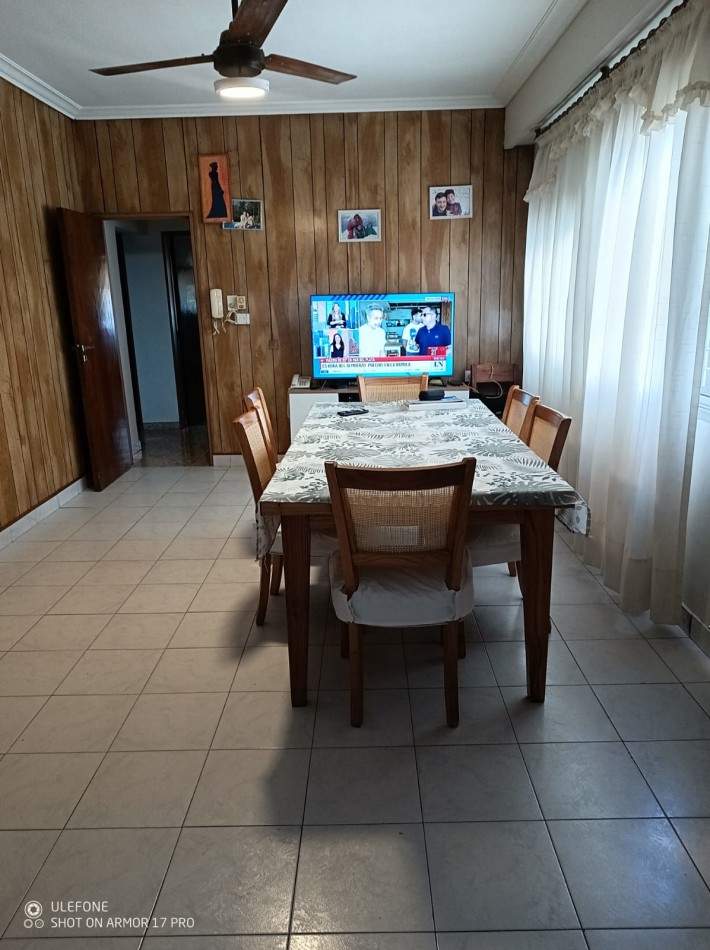 ALQUILER - Excelente Chalet