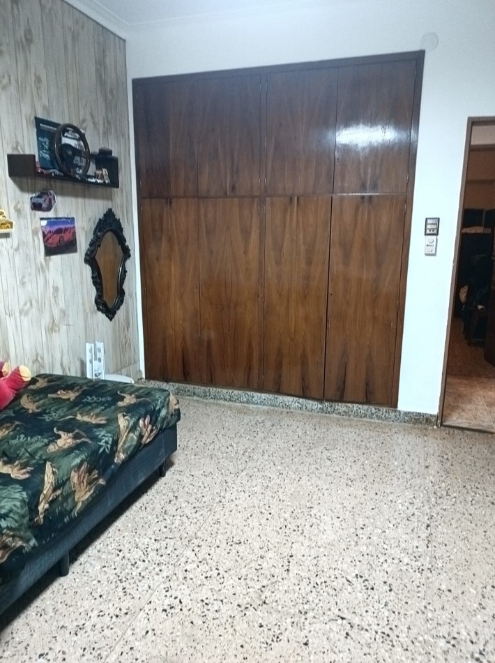 ALQUILER - Excelente Chalet