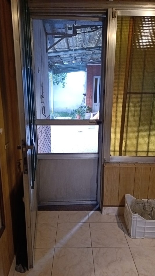 ALQUILER - Excelente Chalet