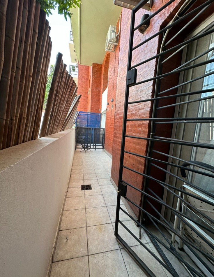 VENTA- Depatamento 3 ambientes buena ubicacion