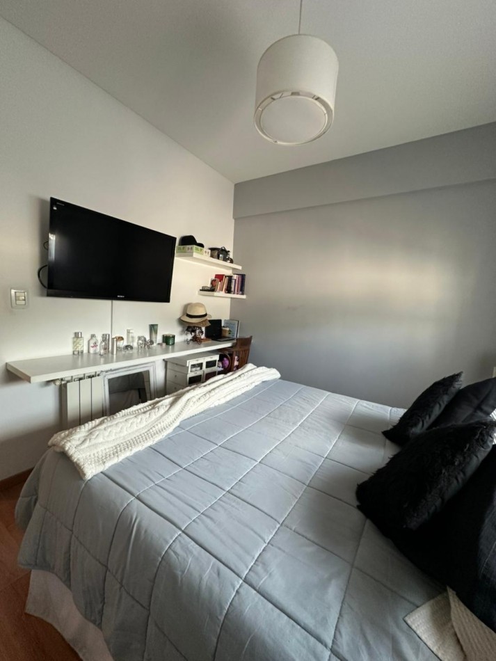 VENTA- Depatamento 3 ambientes buena ubicacion