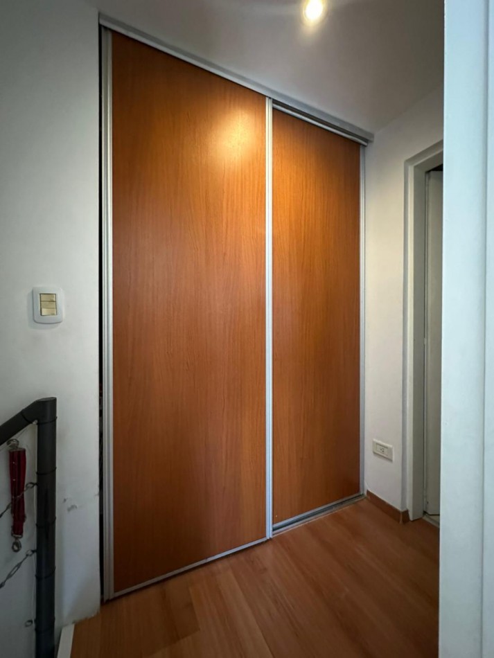 VENTA- Depatamento 3 ambientes buena ubicacion