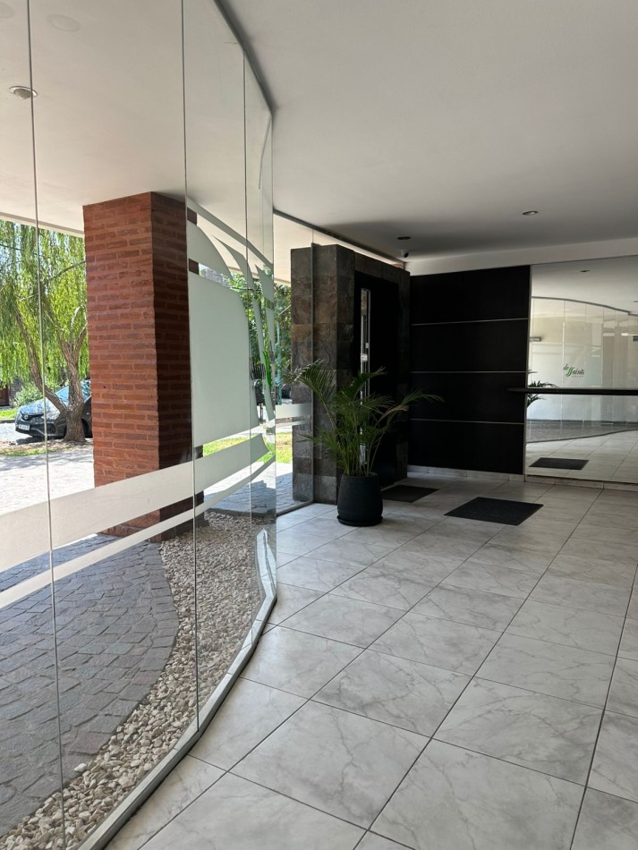 VENTA- Depatamento 3 ambientes buena ubicacion