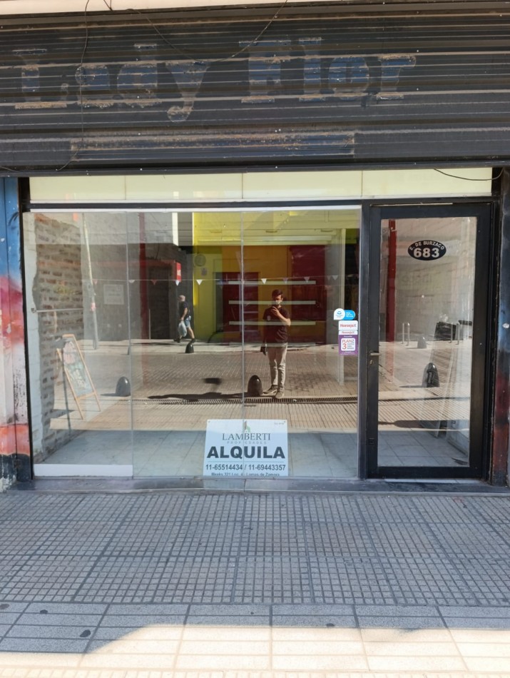 ALQUILER- Local sobre peatonal