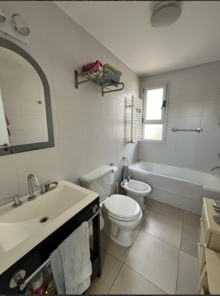 VENTA - DUPLEX EN ADROGUE