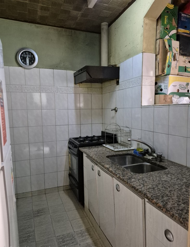 VENTA - CASA 6 ambientes con entrada individual