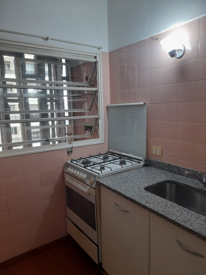 ALQUILER - Departamento 3 AMBIENTES centrico 