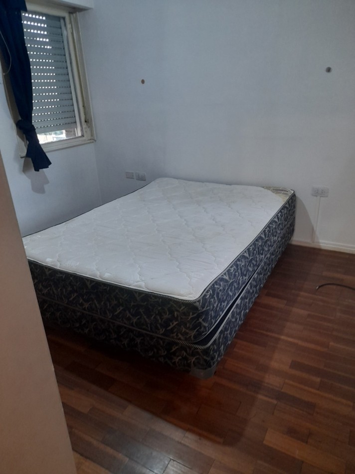 ALQUILER - Departamento 3 AMBIENTES centrico 