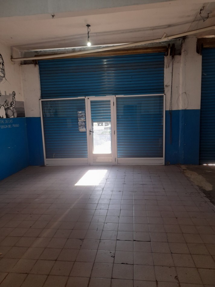 ALQUILER- GALPON O LOCALES