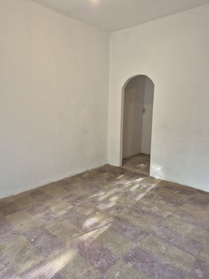 ALQUILER - PH al frente 3 ambientes