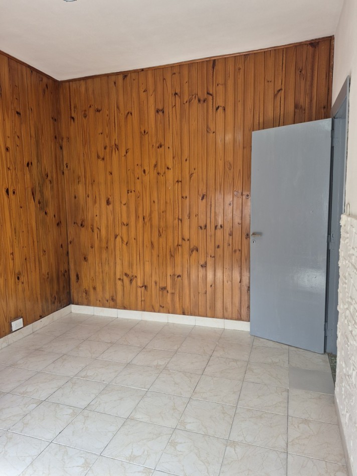 ALQUILER - AMPLIO PH 2 AMBIENTES CON PATIO