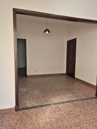 VENTA - PH 2 ambientes amplio