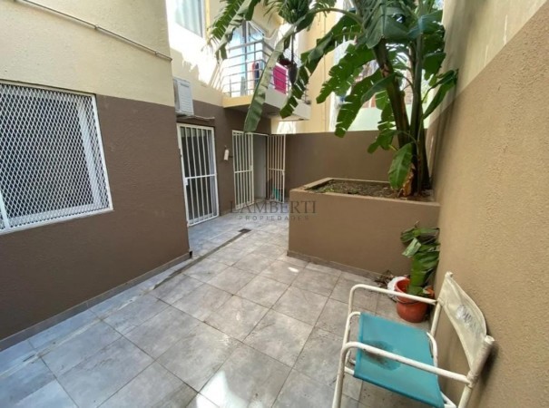 VENTA -DEPARTAMENTO 2 AMBIENTES EXCELENTE UBICACION 