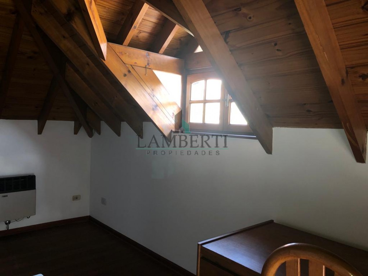 VENTA - Triplex Excelente estado