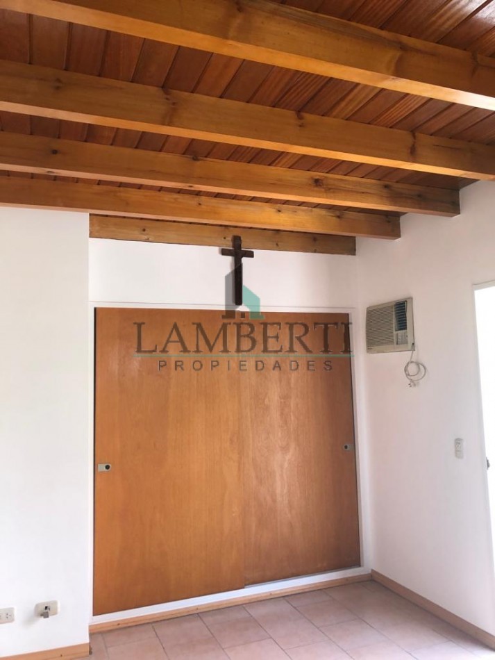 VENTA - Triplex Excelente estado