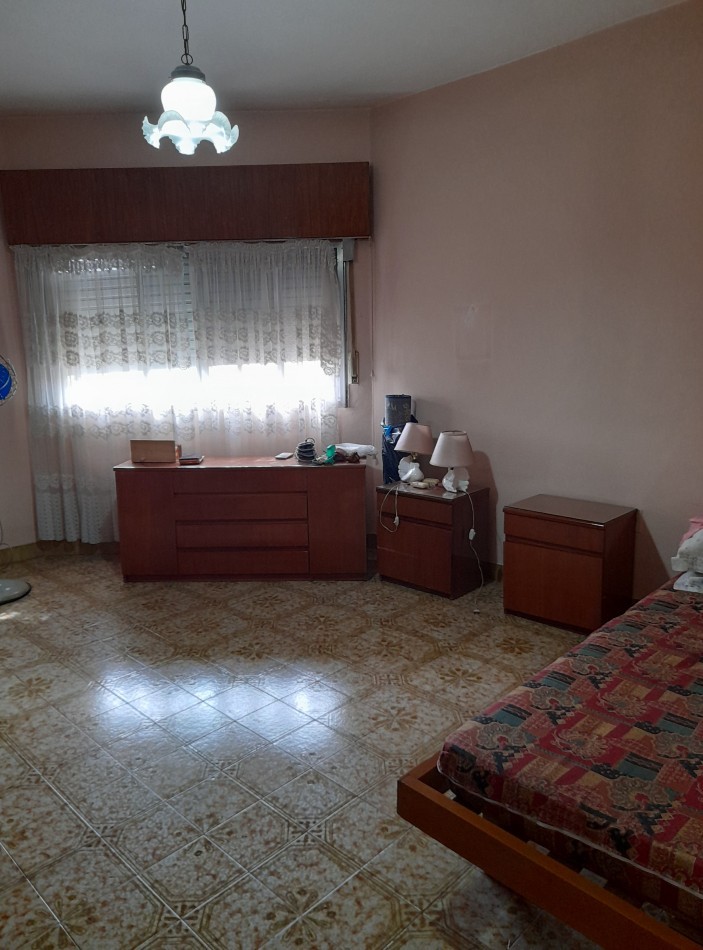 ALQUILER- CASA 3 AMBIENTES