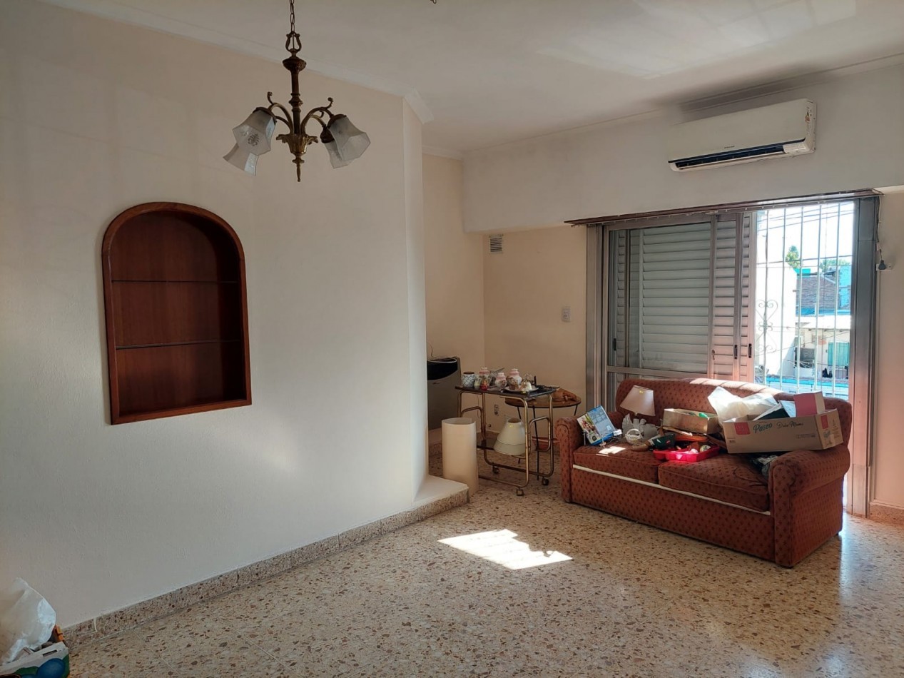 ALQUILER- CASA 3 AMBIENTES