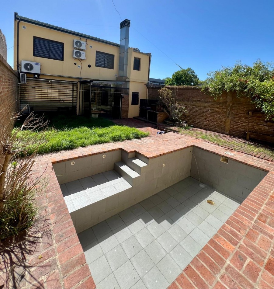 VENTA - CASA EN EXCELENTE ESTADO