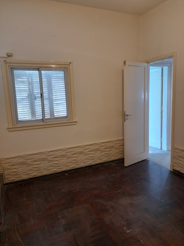 ALQUILER - PH 3 AMBIENTES A METROS DE ALSINA