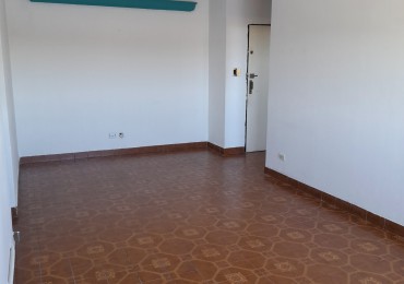 ALQUILER Departamento 4 ambientes