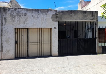 VENTA - CASA 2 AMBIENTES 