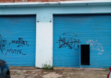 ALQUILER- GALPON O LOCALES