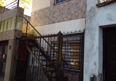 ALQUILER - PH 2 ambientes por escalera 