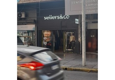 ALQUILER -  Local Comercial Centro de Lomas de Zamora